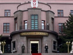 TSk'daki sivil memurlar sendikalı olacak