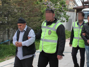 Çaldıkları malları su kanalında saklamışlar