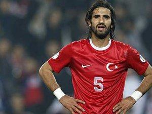 Galatasaray Alper Potuk ile anlaştı