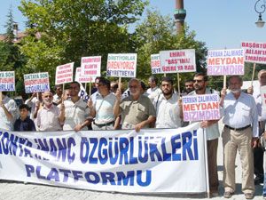 Ramazan’ın maneviyatını bozmak istiyorlar