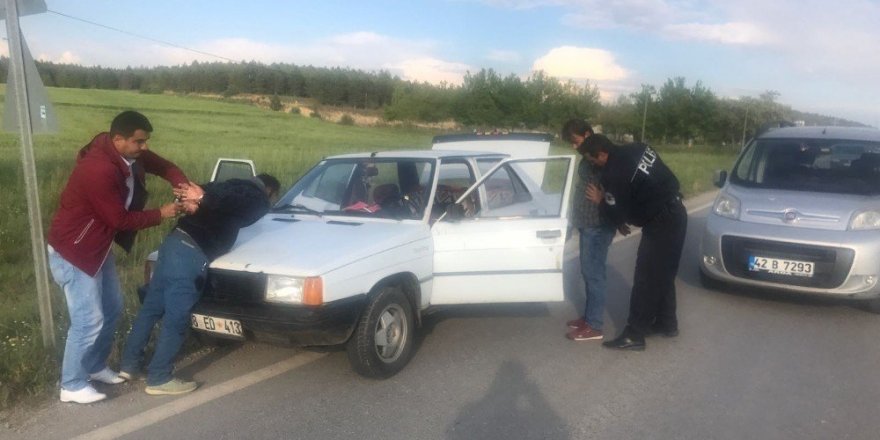 Hırsızlar polisten kaçamadı