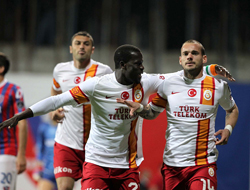 Wesley Sneijder: Derbiyi düşünmüyorum