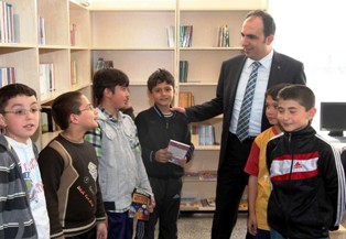 Başkan Altay okuma şenliğine katıldı
