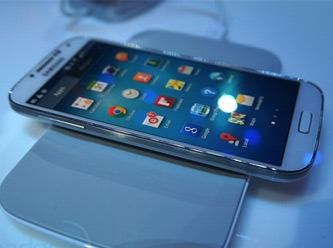Samsung Galaxy S4’ün fiyatı belli oldu