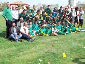 K.Belediyespor'da şampiyonluk sevinci