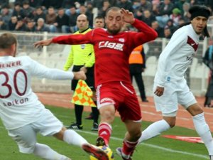 Trabzonspor Sivas'ta avantaj arıyor