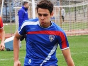 G.Saray'a 95 doğumlu Türk Khedira!