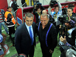 Fatih Terim ve Şenol Güneş'e büyük onur