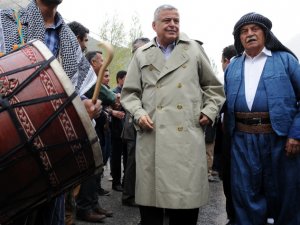 Akil İnsan Paker Öcalan'a özgürlük istedi!
