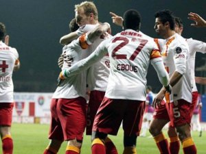 Galatasaray'a 1 iyi 1 kötü haber!