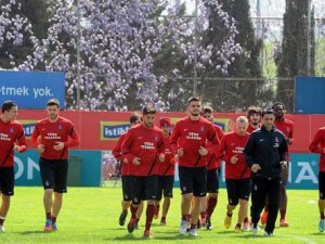 Çıkışını devam ettirmek istiyor