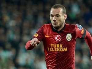 Sneijder'ın durumu kritik