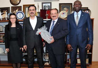 Konyalı işadamlarına yatırım daveti