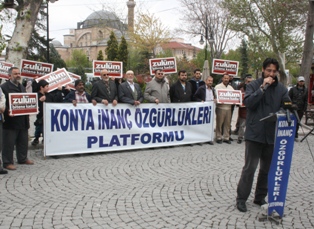 Batılı güçler Esad'ı destekliyor