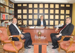Meslektaşlarımız için ele ele vereceğiz