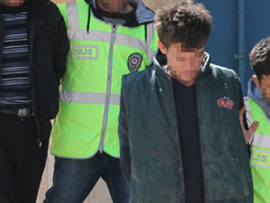 Kurdukları bekar evi için hırsızlık yaptılar