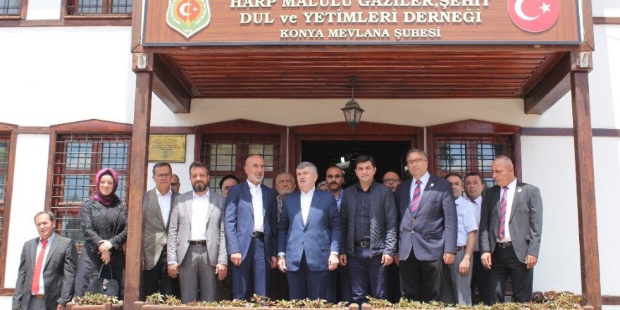 Hasan Angı ve Tahir Akyürek’ten ziyaretler