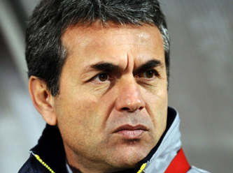 Aykut Kocaman futbolcuları uyardı