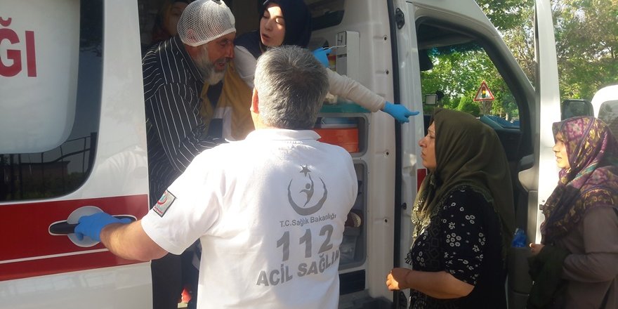 Adliye önünde kavga: 4 yaralı