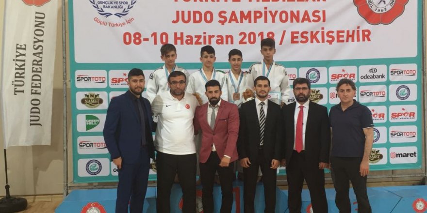 Selçuklulu Judocular 1 altın 1 bronz kazandı