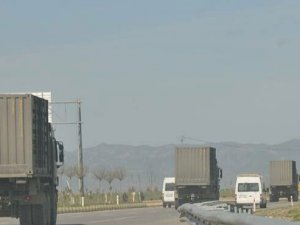Batıya askeri sevkiyat sürüyor