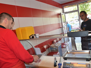 Konyalı mangal yaktı