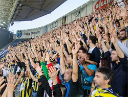 Fenerbahçe Galatasaray'ı alkışlayacak mı?