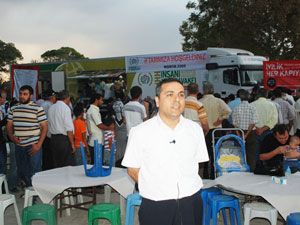 İHH Konya’da 5 bin kişiye iftar yemeği verdi