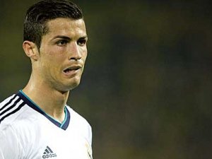 Cristiano Ronaldo: Mourinho umrumda değil