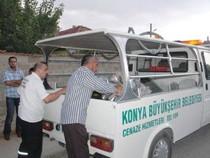 İlk doğum gününde hayata veda etti