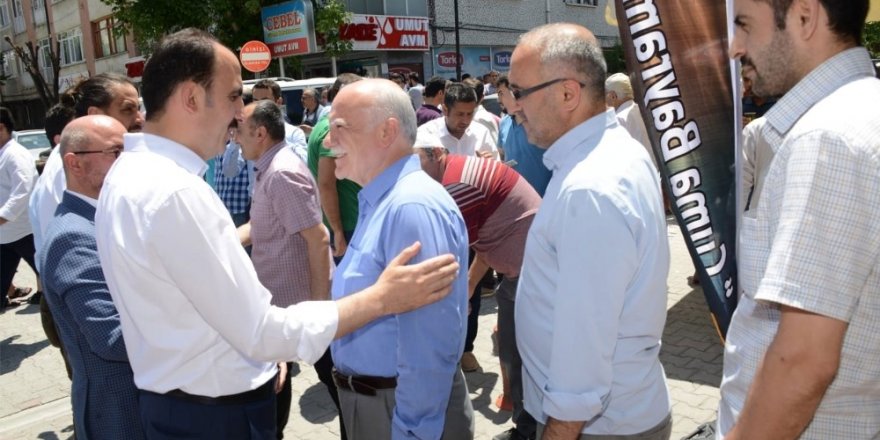 Başkan Altay Sadreddin Konevi Cami’nde vatandaşlarla buluştu