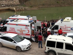 Yolcu otobüsü baraja uçtu: 10 ölü