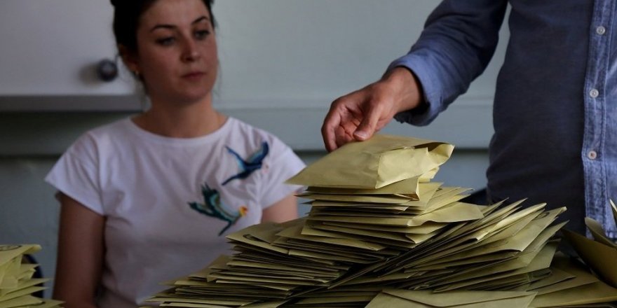 Ankara'da gündem erken yerel seçim