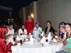 Fizyoterapistler iftarda buluştu