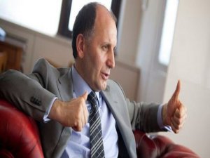 Adaylığını açıkladı Şenol Güneş'e gitti