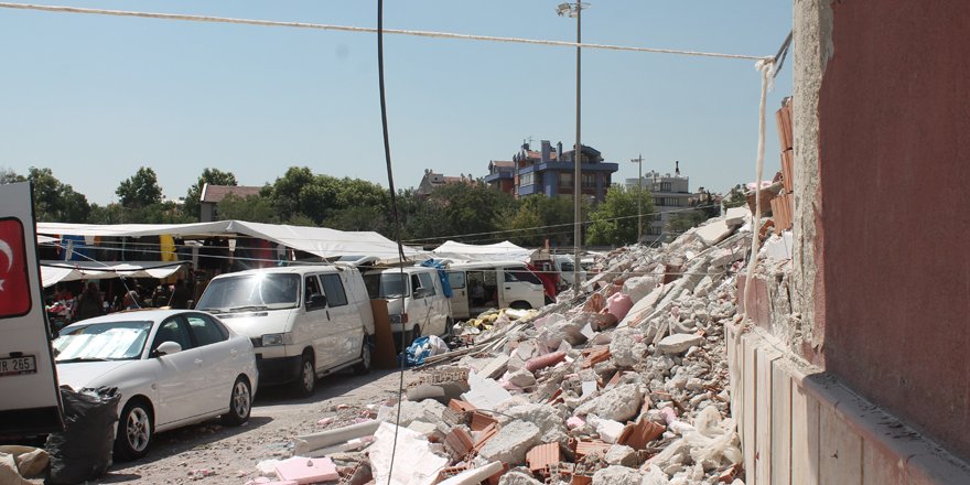 Muhacir pazarı esnafı mağdur