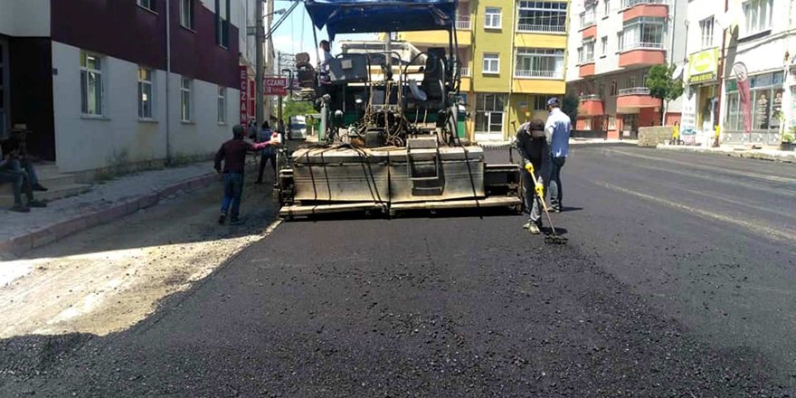 Seydişehir'de sıcak asfalt çalışması