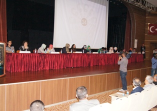 Kur'an'ı Kerim mealini İngilizce okudular