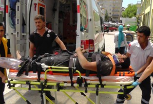 Beyşehir'de iskeleden düşen işçi yaralandı