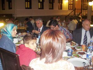 SGK çalışanları iftarda bir araya geldi