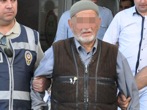 Köpeğe ateş ederken bahçedeki kadını vurdu