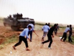 Suriye sınırında kaçakçılar askere saldırdı