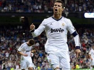 Real'den Malaga'ya yarım düzine gol