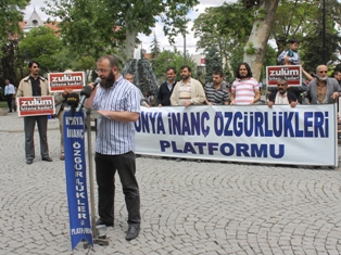 "Mahkemenin kararı hukuk skandalı"