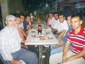 Karapınar Esnafspor iftar yemeğinde buluştu