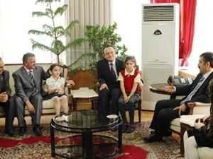 Öğrenciler Vali Doğan’ı makamında ziyaret etti