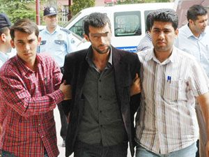 Çıkan silahlı kavgada 2 kişi yaralandı