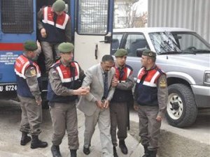 Kiralık katil ve azmettirici eşe çifte müebbet