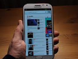 Saf Android’li Galaxy S4