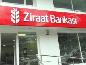 CHP'lilerden Ziraat Bankası'na T.C. protestosu